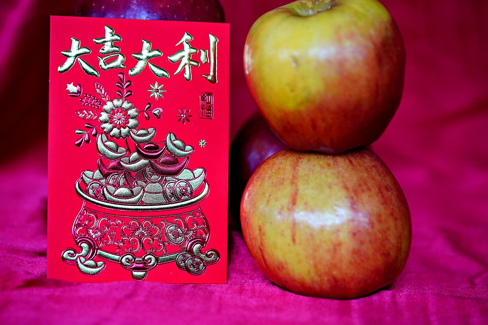 What To Put In Chinese New Year Envelopes